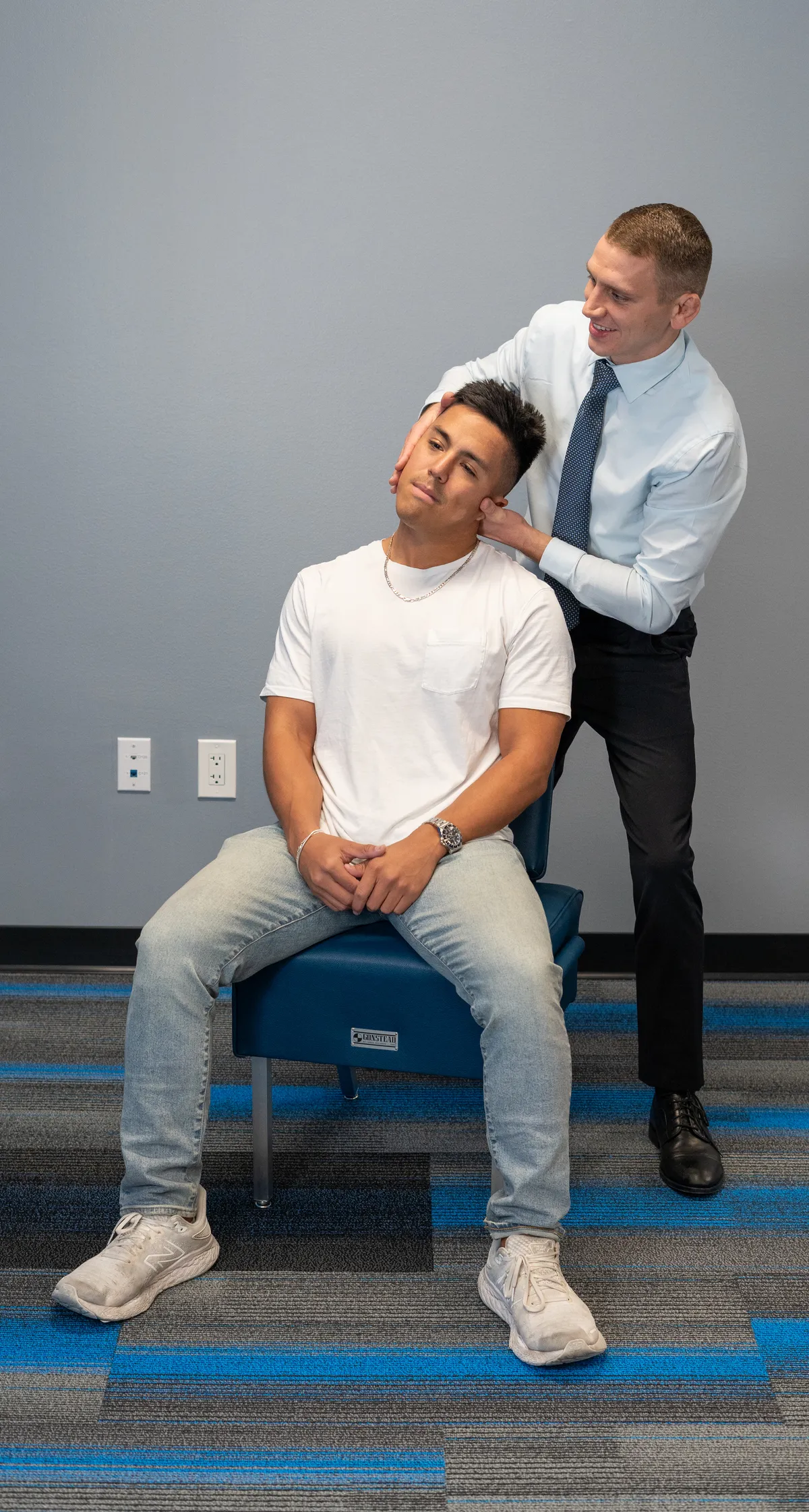 Chiropractic adjustment neck pain relief spinal manipulation at Stonelake Chiropractic in Austin